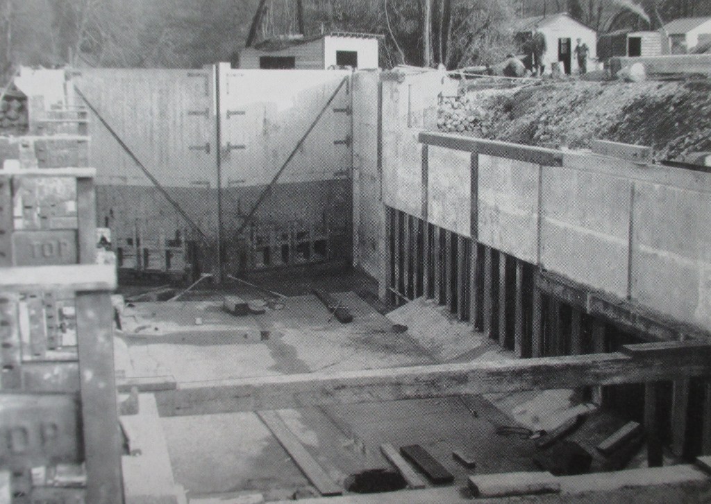Black and white photograph of Cookham Lock under reconstruction.